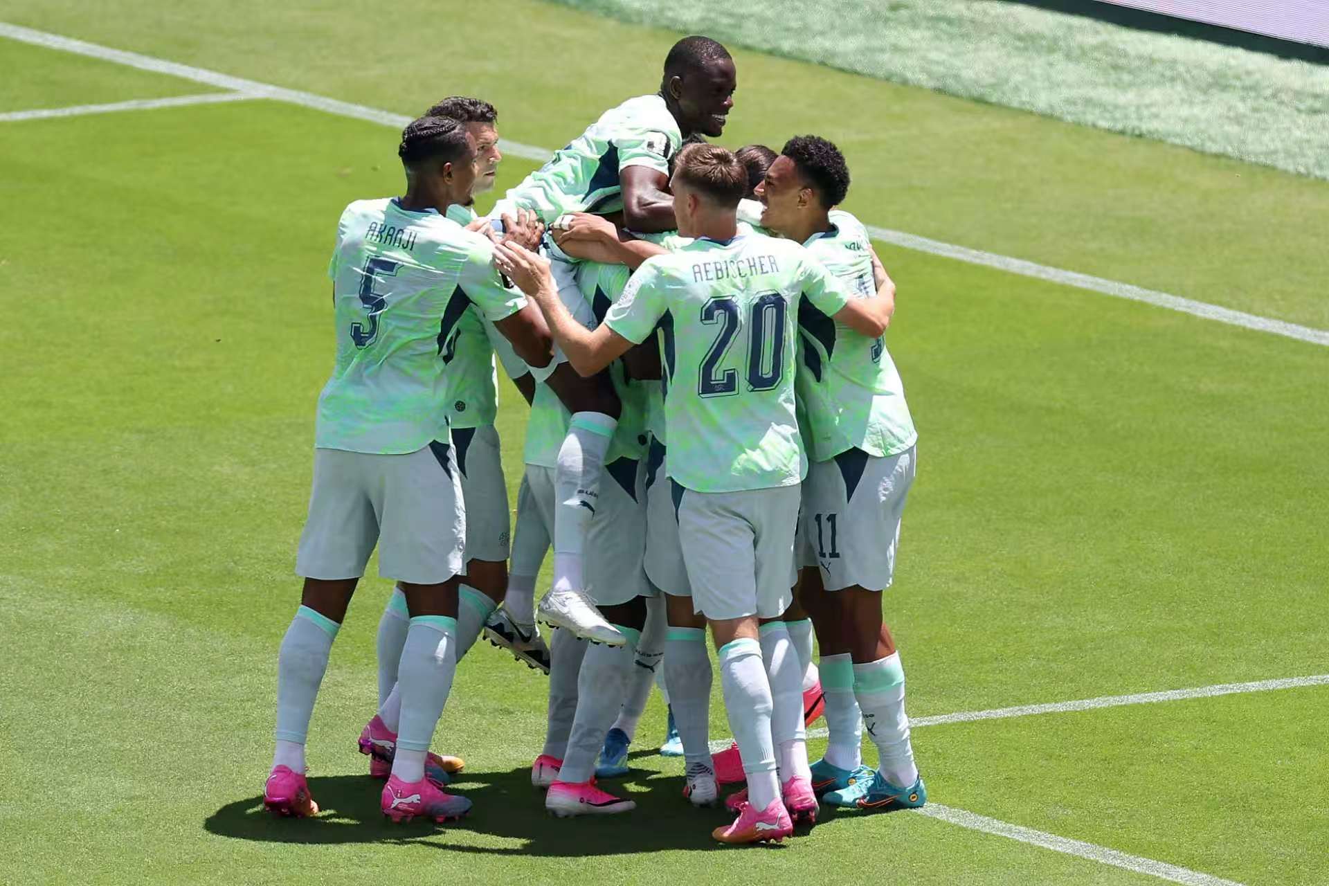 亚马尔斩获全场最佳，亨利公开质疑，真正功臣被FIFA所埋没